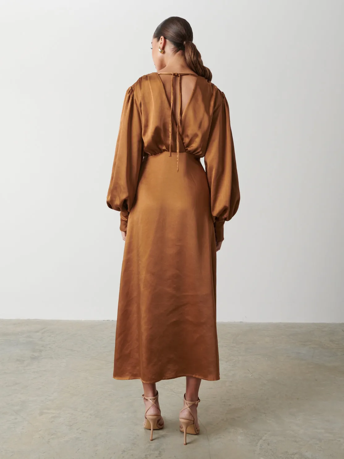 Annalise Backless Balloon Sleeve Satin Dress - Ginger