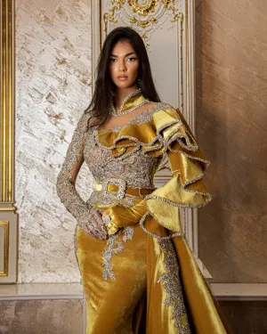Labordia Long Dress with a Side Cape Fit for a Queen
