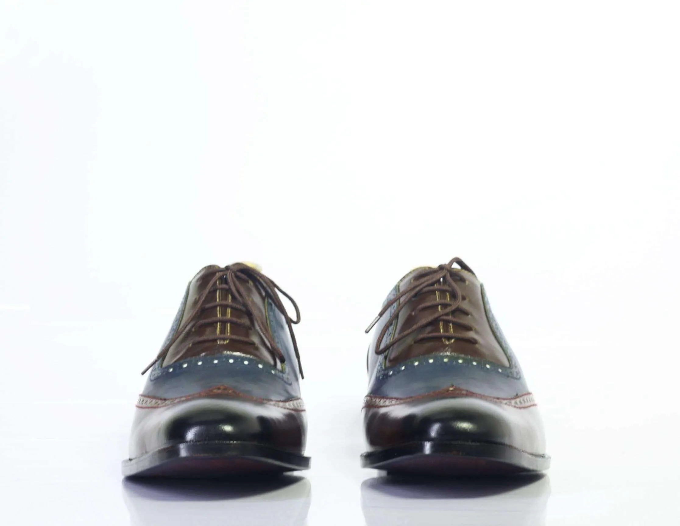 Men's Two Tone Cap Toe Lace Up Leather Shoes