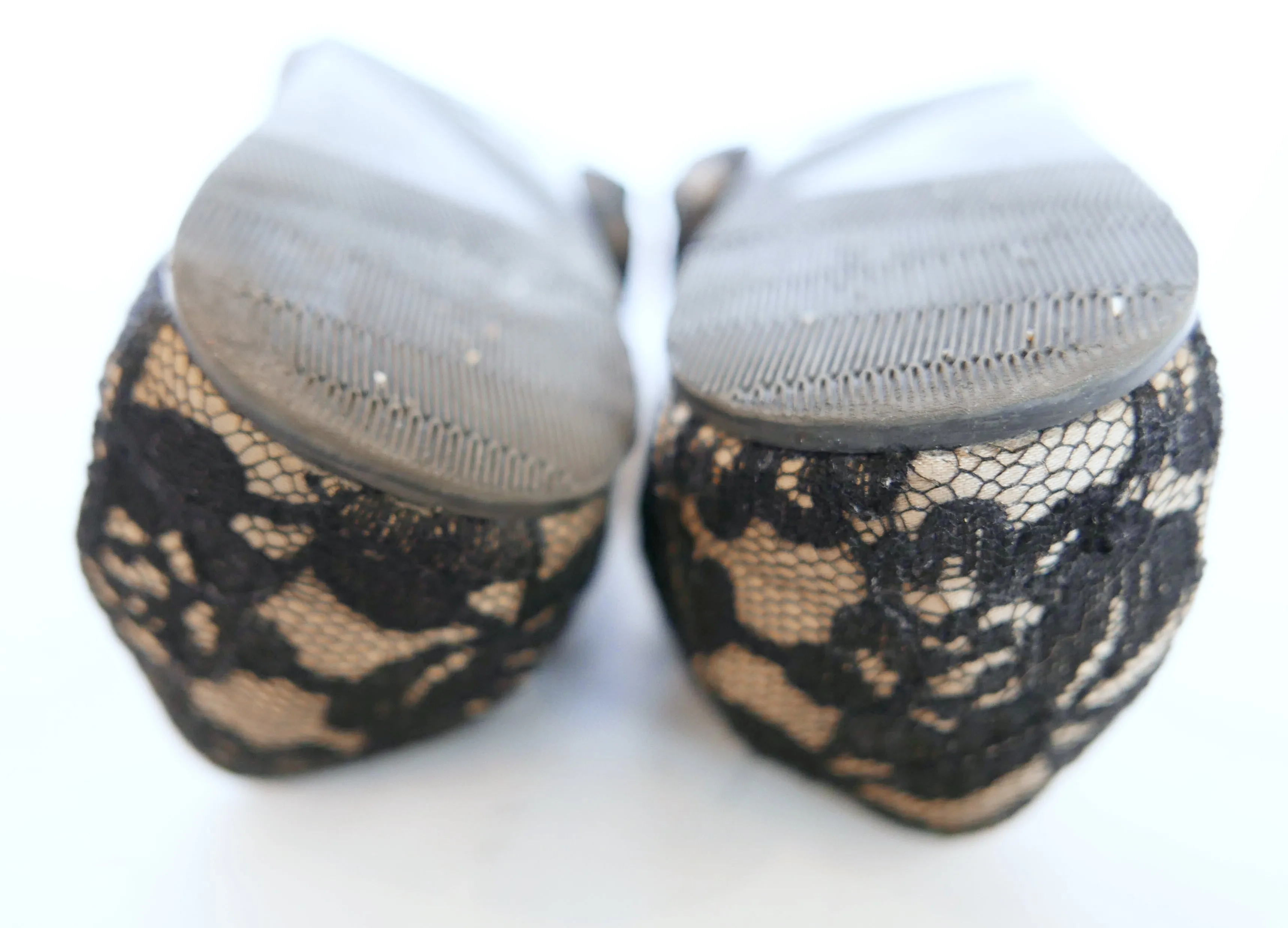 SALVATORE FERRAGAMO BLACK/BEIGE MY BELLE LACE BALLET FLATS (8)