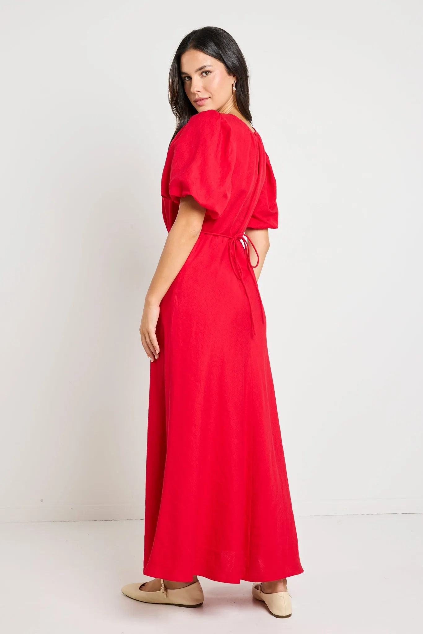 STORIES BE TOLD STAGE PUFF SLEVEE FLOATY MAXI DRESS
