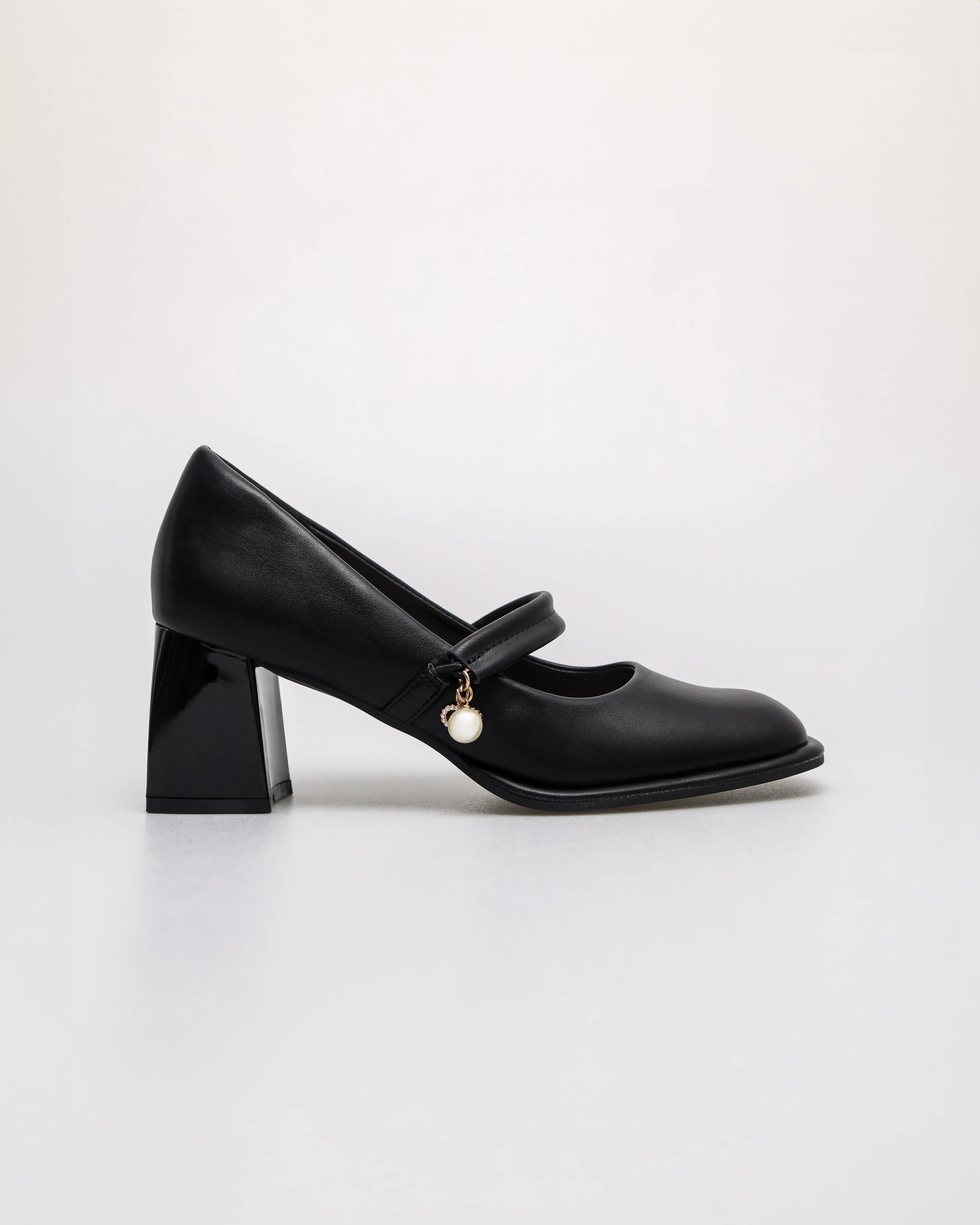 Tomaz NN415 Ladies Mary Jane Block Heels