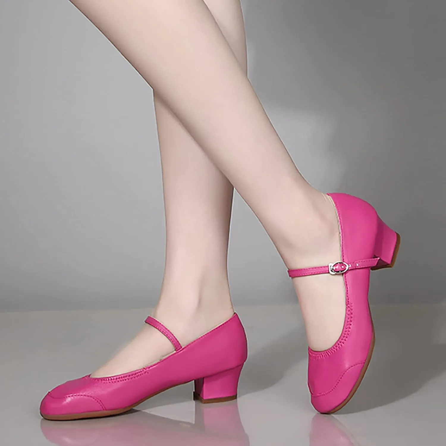 Women's Latin Dance Shoes Closed Toe Low Heel Ballroom Fashion Salsa Tango Party Practice Performance Dance Shoes